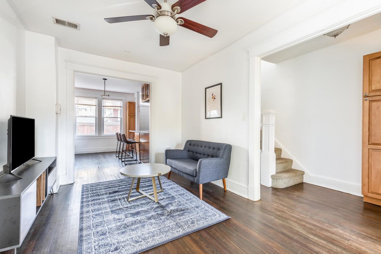 #1636: Near NorthEast - Full Bedroom C - #1636: Near NorthEast - Gallery - 9