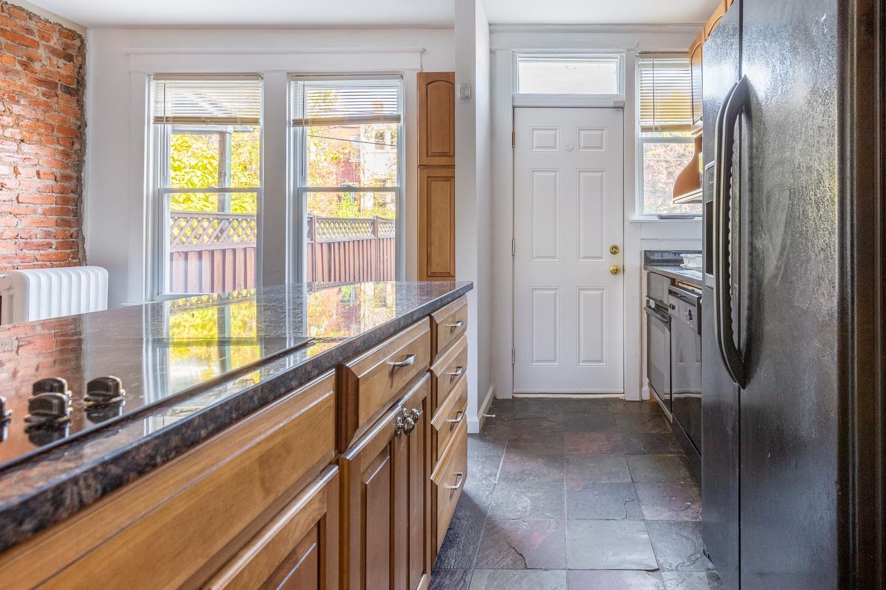 #1636: Near NorthEast - Full Bedroom C - #1636: Near NorthEast - Gallery - 8