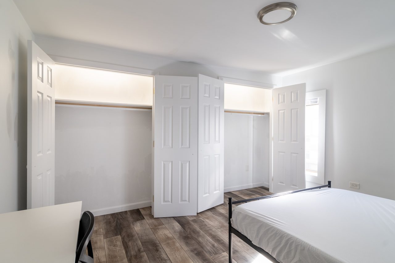 #1752: South Boston - Queen Bedroom B - 1