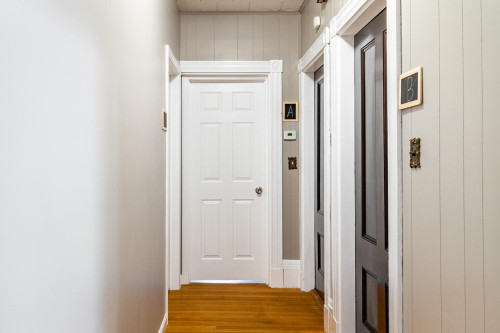 #1702: Somerville - Gallery - 6