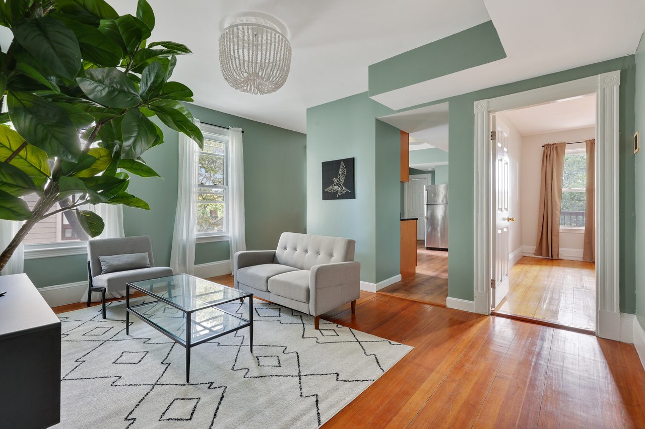 #751: Inman Square - Queen Bedroom C - #751: Inman Square - Gallery - 12