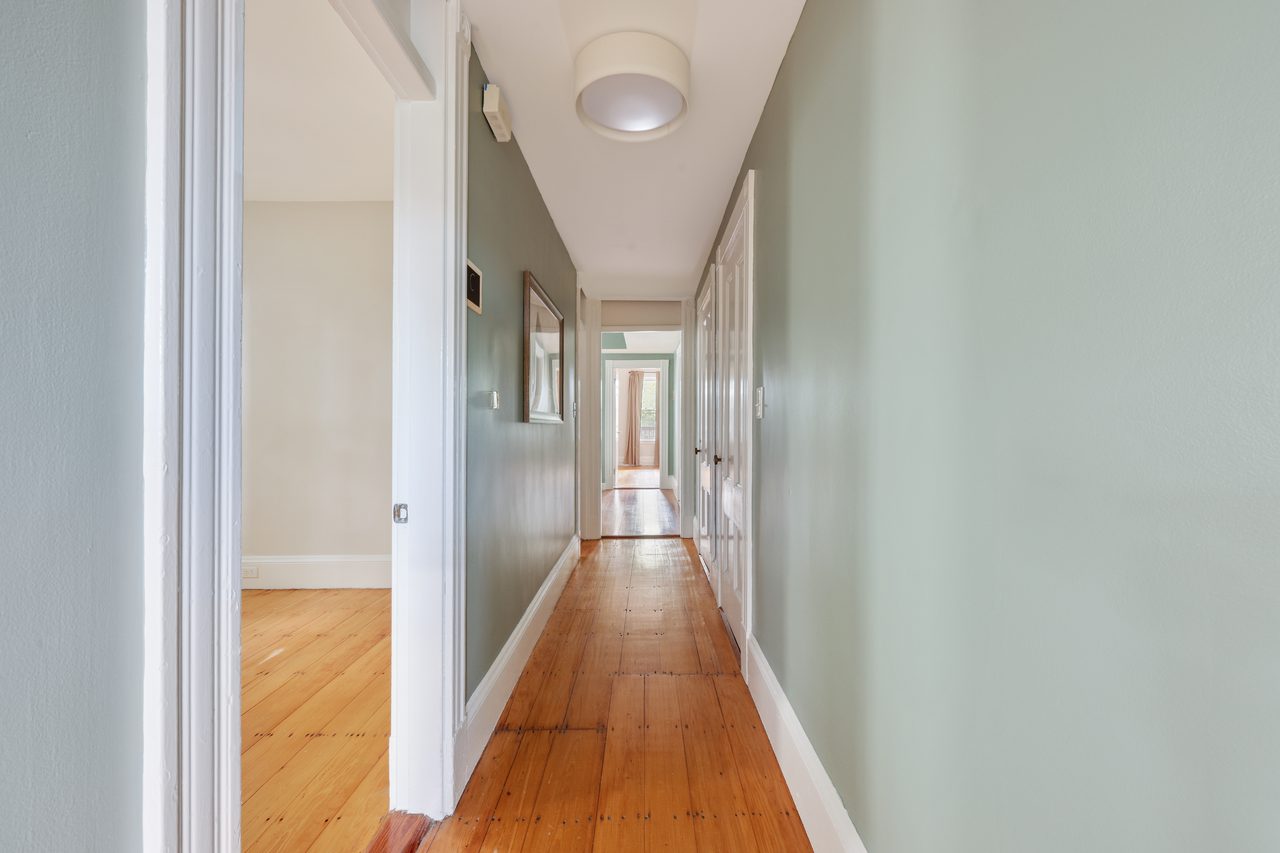  #751: Inman Square - Queen Bedroom D  -  #751: Inman Square  - Gallery -  7