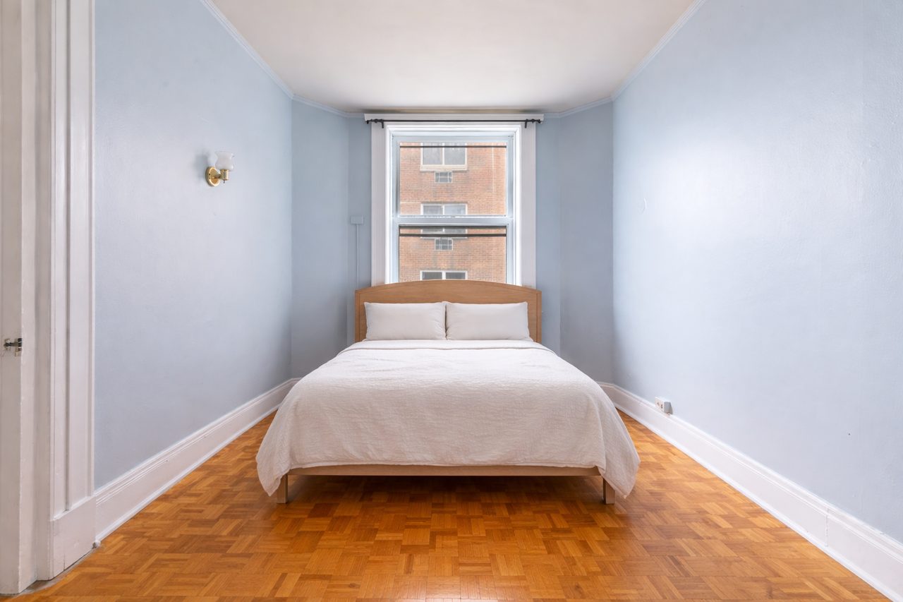  #1289: Beacon Hill - 1 Bedroom (Full)  -  #1289: Beacon Hill  - Gallery -  1