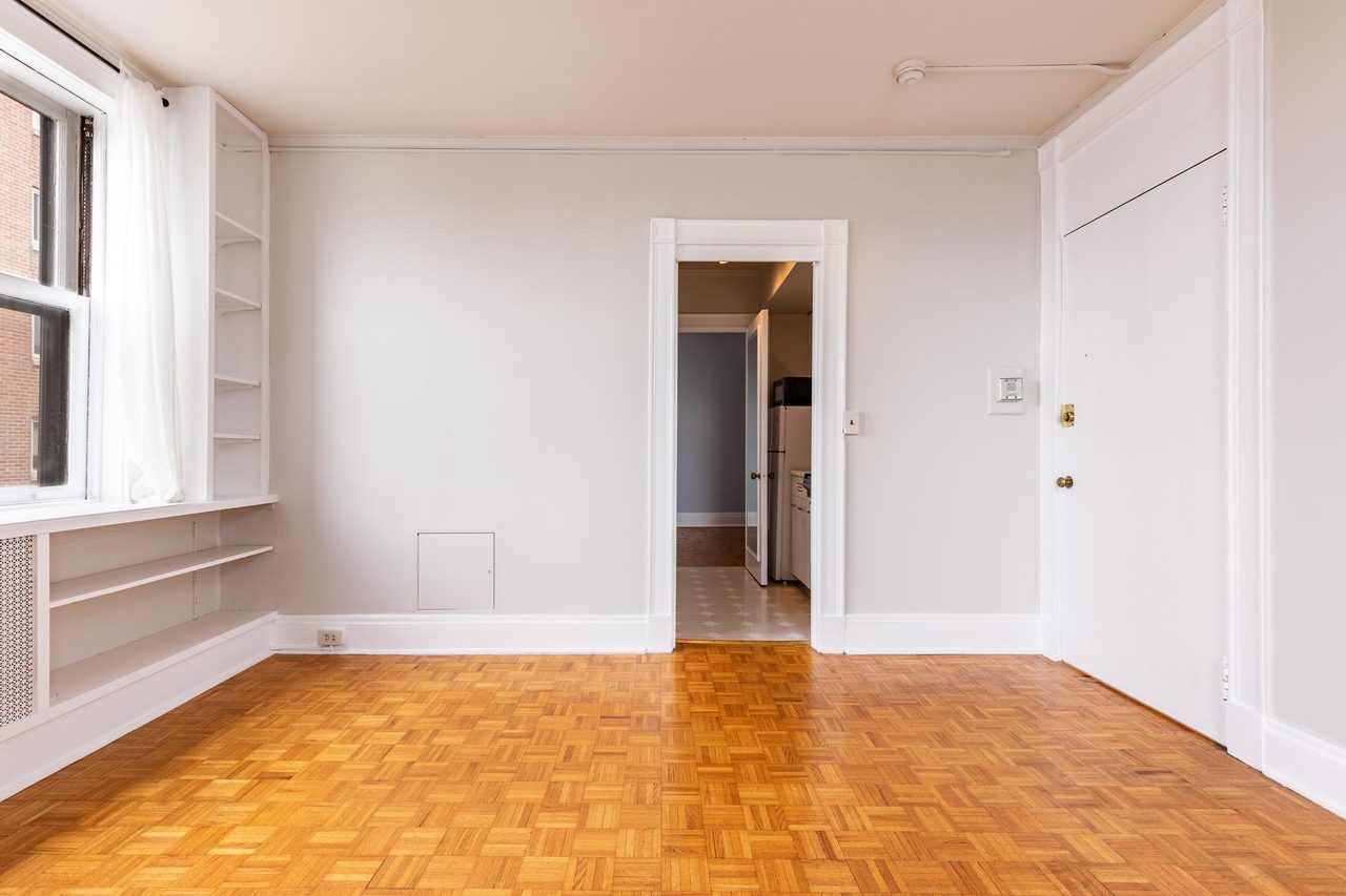  #1289: Beacon Hill - 1 Bedroom (Full)  -  #1289: Beacon Hill  - Gallery -  15