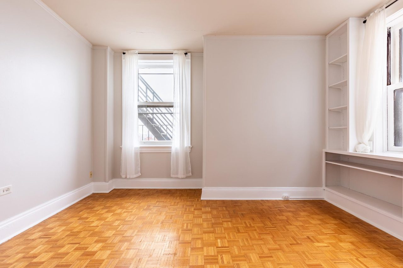  #1289: Beacon Hill - 1 Bedroom (Full)  -  #1289: Beacon Hill  - Gallery -  13