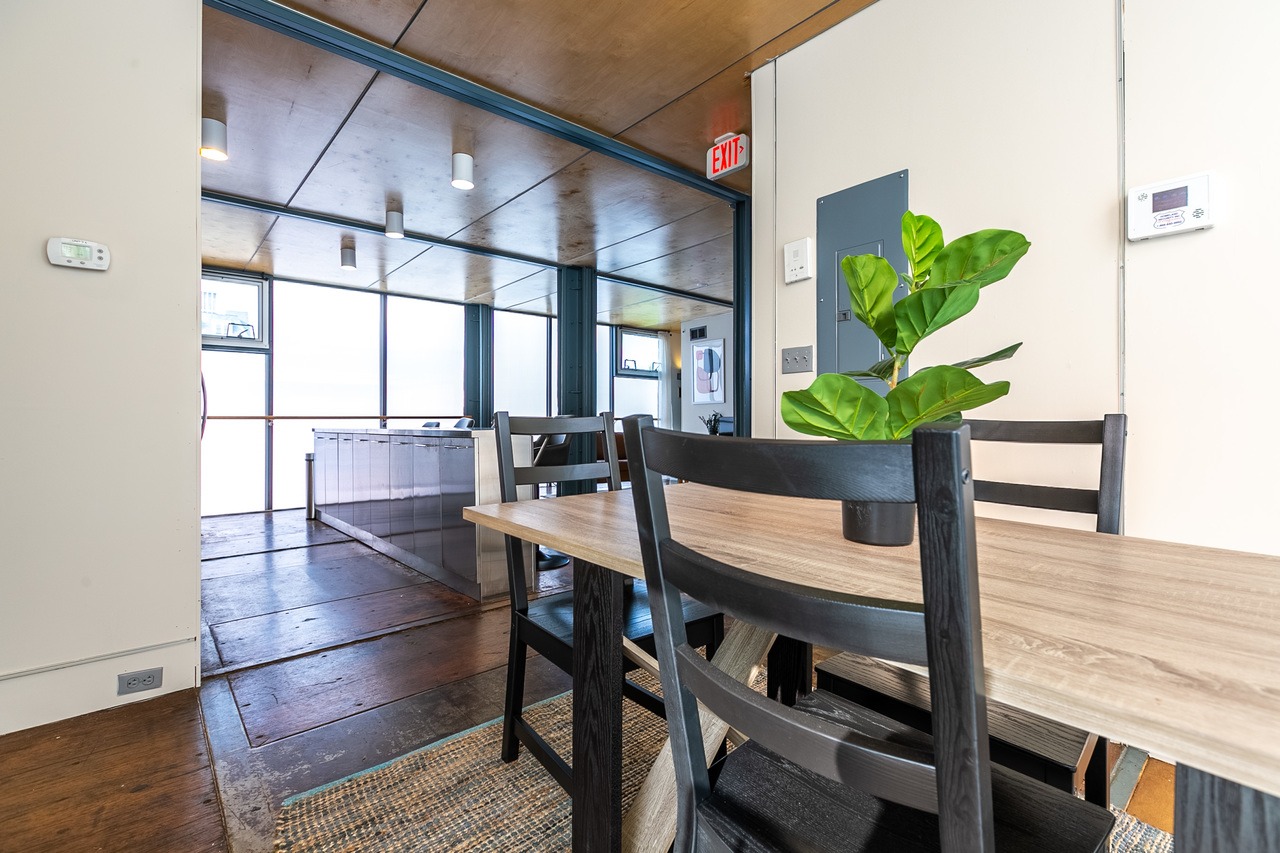  #413: Brookland - Full Bedroom 2C W/Private Bathroom  -  #413: Brookland  - Gallery -  13
