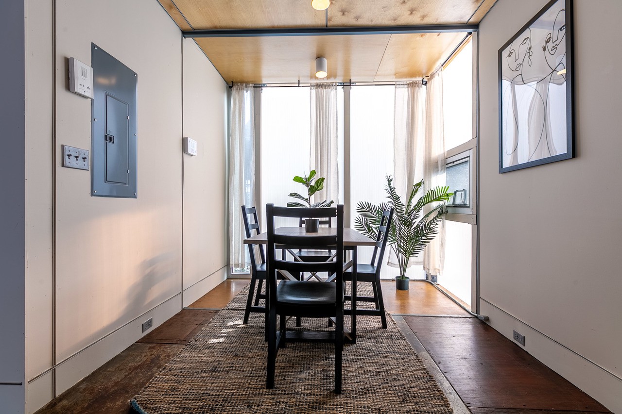  #413: Brookland - Full Bedroom 2A W/Private Bathroom  -  #413: Brookland  - Gallery -  8