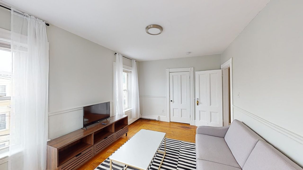#1390: Allston - Queen Bedroom D - 10