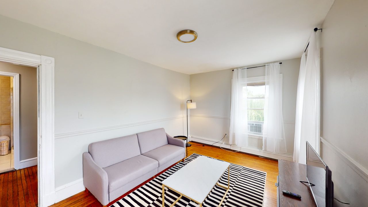 #1390: Allston - Queen Bedroom D - 4
