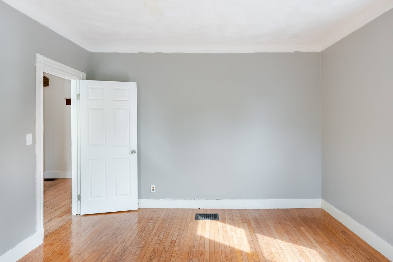  #1578: Somerville - Queen Bedroom B  -  #1578: Somerville  - Gallery -  5