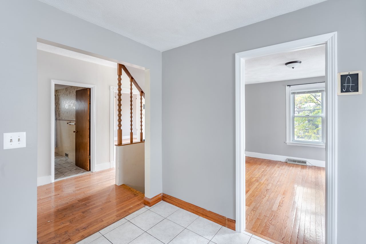 #1578: Somerville - Queen Bedroom E - #1578: Somerville - Gallery - 10