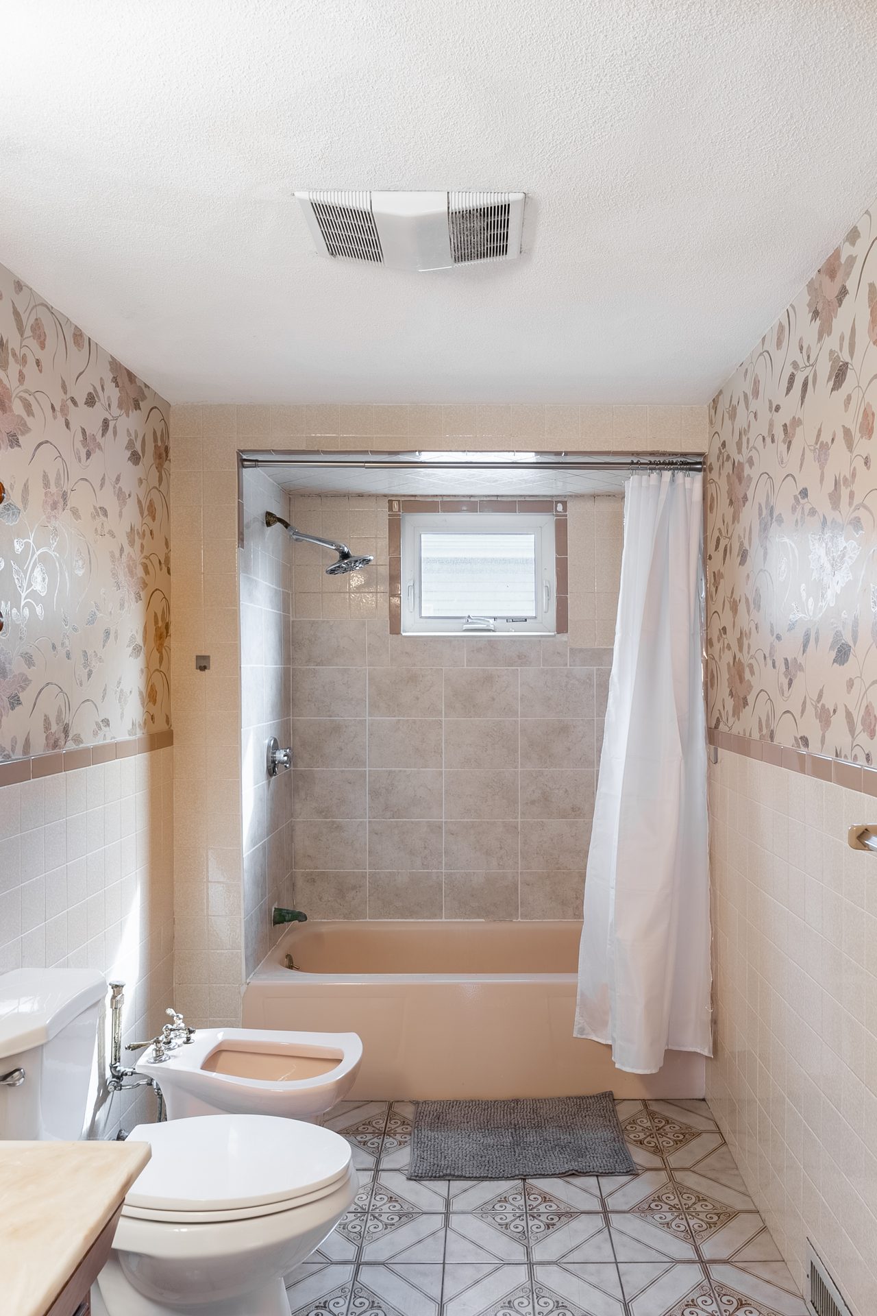  #1578: Somerville - Queen Bedroom E  -  #1578: Somerville  - Gallery -  13