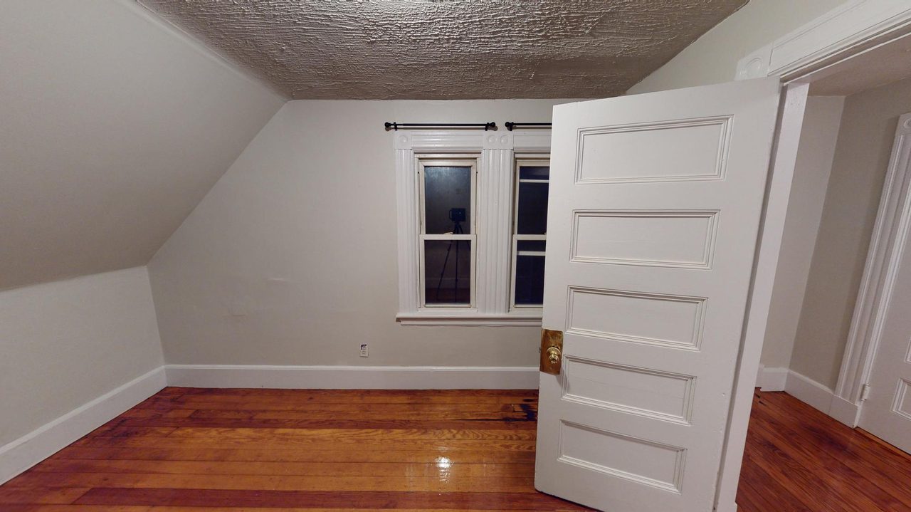  #1235: Allston - Queen Bedroom D  -  #1235: Allston  - Gallery -  10