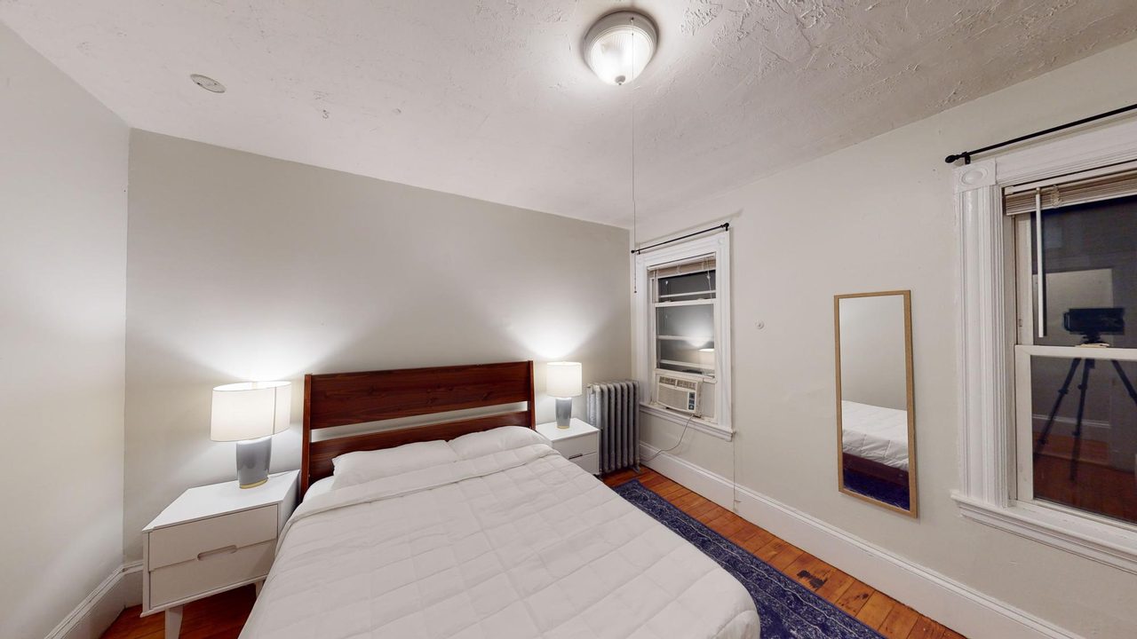  #1235: Allston - Queen Bedroom B  -  #1235: Allston  - Gallery -  2