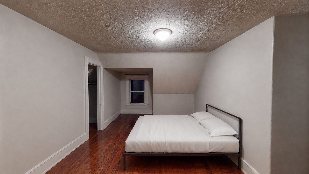 #1235: Allston - Queen Bedroom F - 2