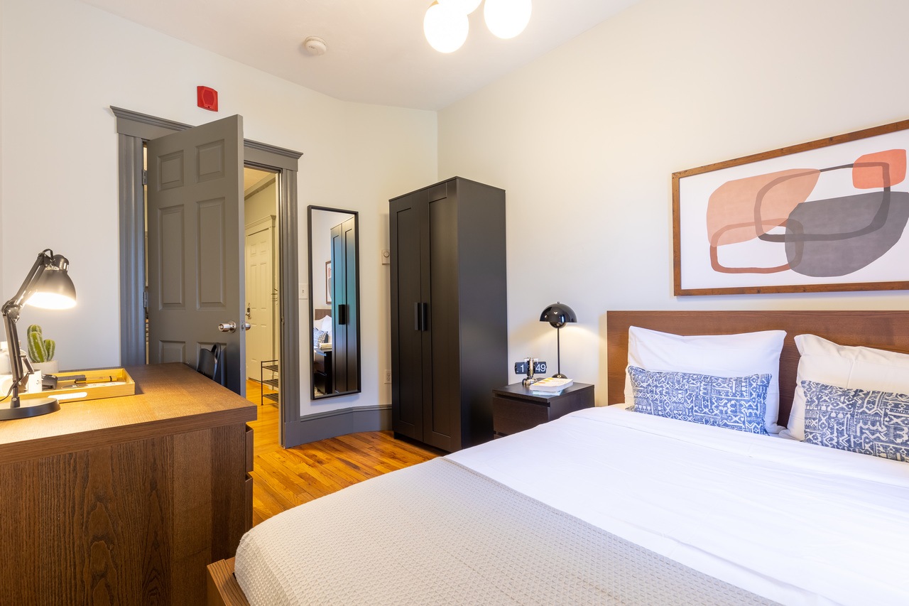 #236: Fenway - Queen Bedroom C - 11