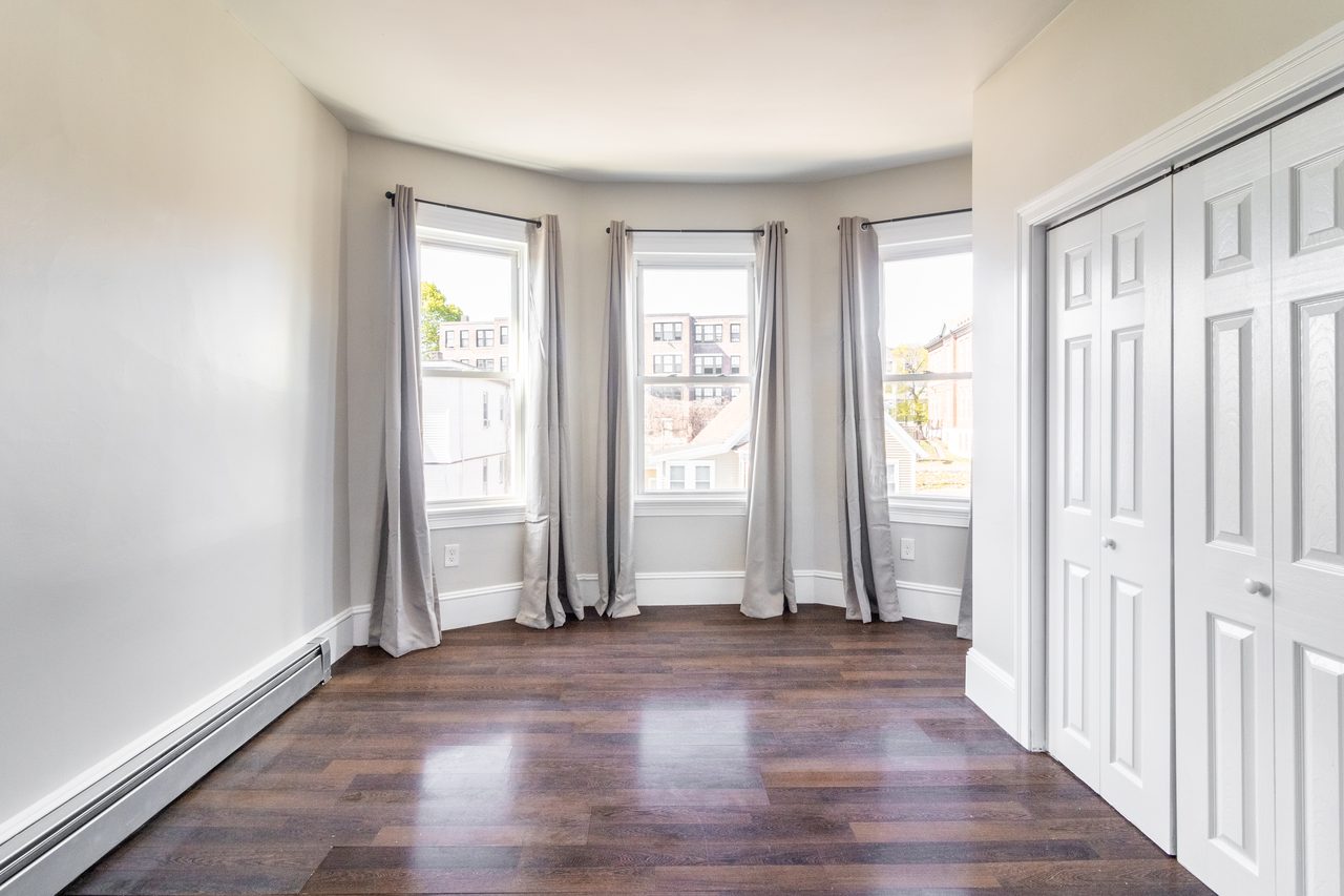 #1215: Dorchester - Fields Corner West - Queen Bedroom B - 17