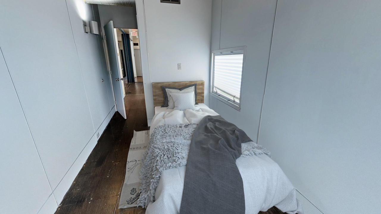  #370: Brookland - Full Bedroom F W/Private Bathroom  -  #370: Brookland  - Gallery -  2