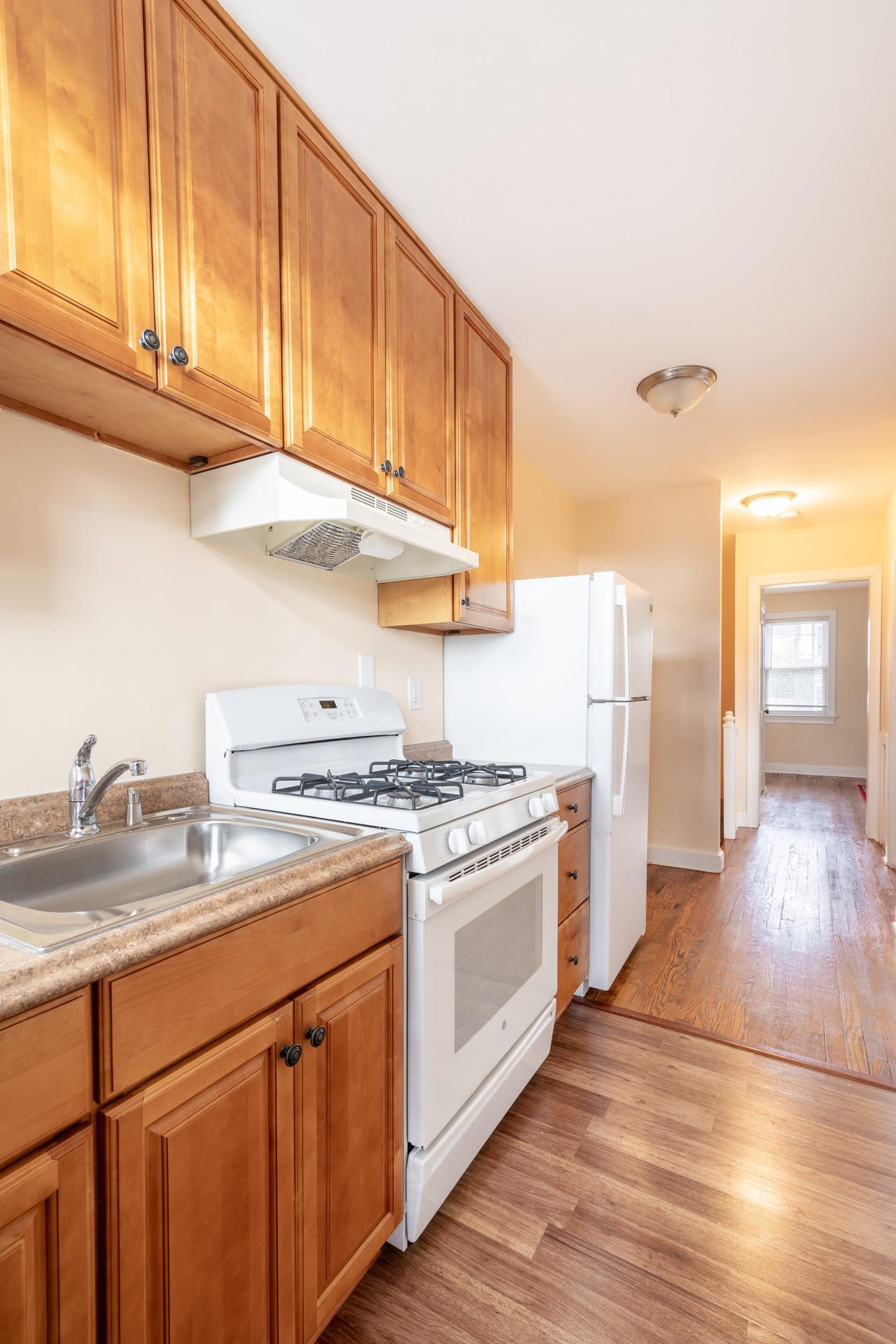  #1625: Edgewood - 1 Bedroom (Full)  -  #1625: Edgewood  - Gallery -  10