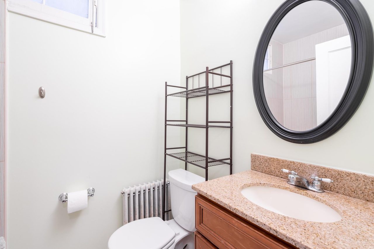  #1625: Edgewood - 1 Bedroom (Full)  -  #1625: Edgewood  - Gallery -  9