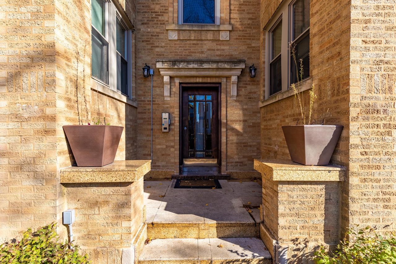  #1598: Irving Park - Full Bedroom A  -  #1598: Irving Park  - Gallery -  1