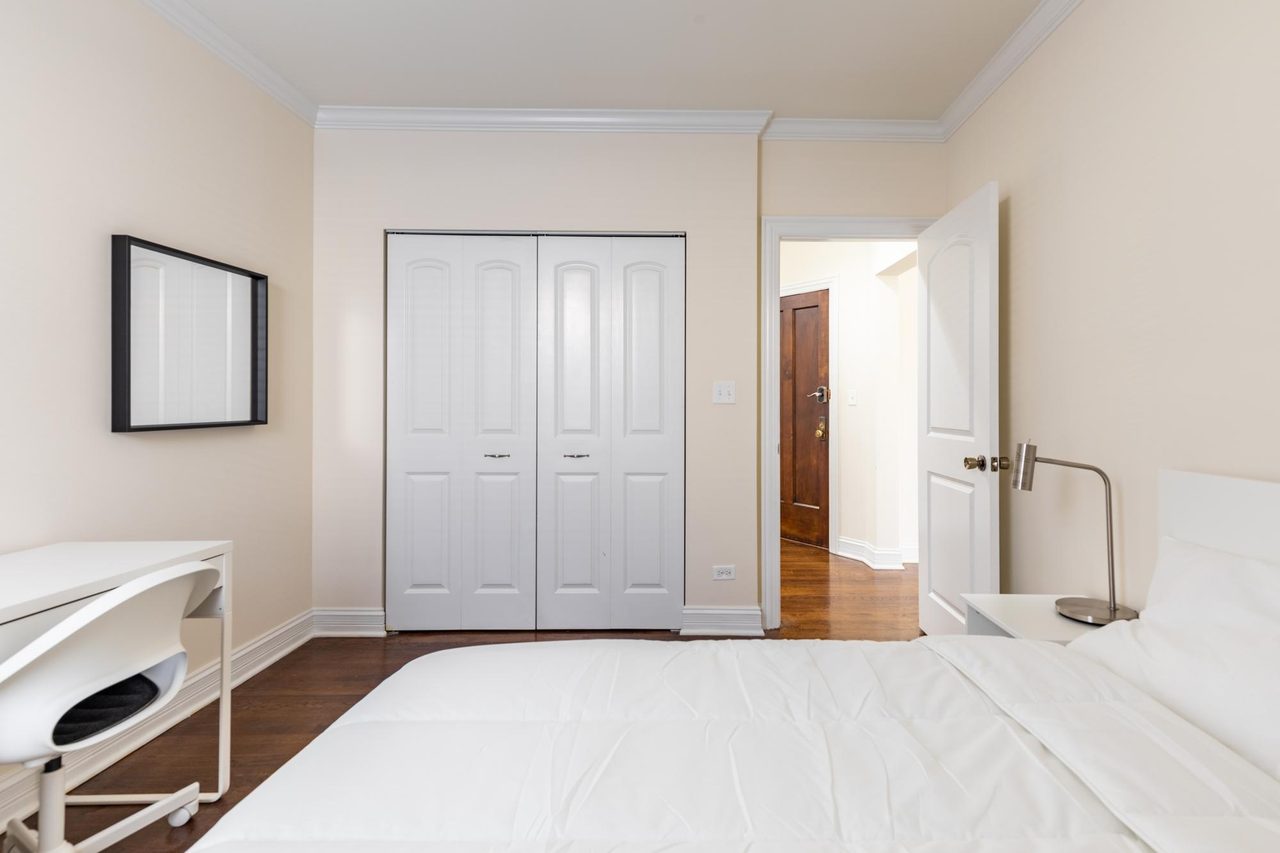  #1598: Irving Park - Full Bedroom A  -  #1598: Irving Park  - Gallery -  24