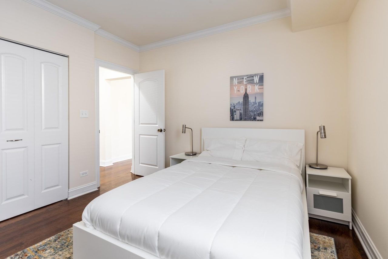  #1598: Irving Park - Full Bedroom A  -  #1598: Irving Park  - Gallery -  14