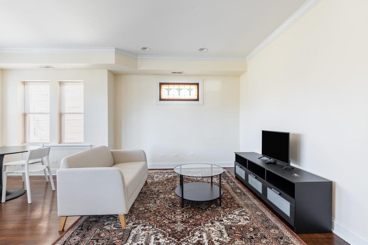  #1598: Irving Park - Full Bedroom D  -  #1598: Irving Park  - Gallery -  5