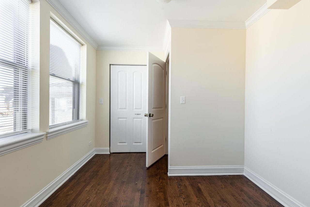  #1598: Irving Park - Full Bedroom D  -  #1598: Irving Park  - Gallery -  3