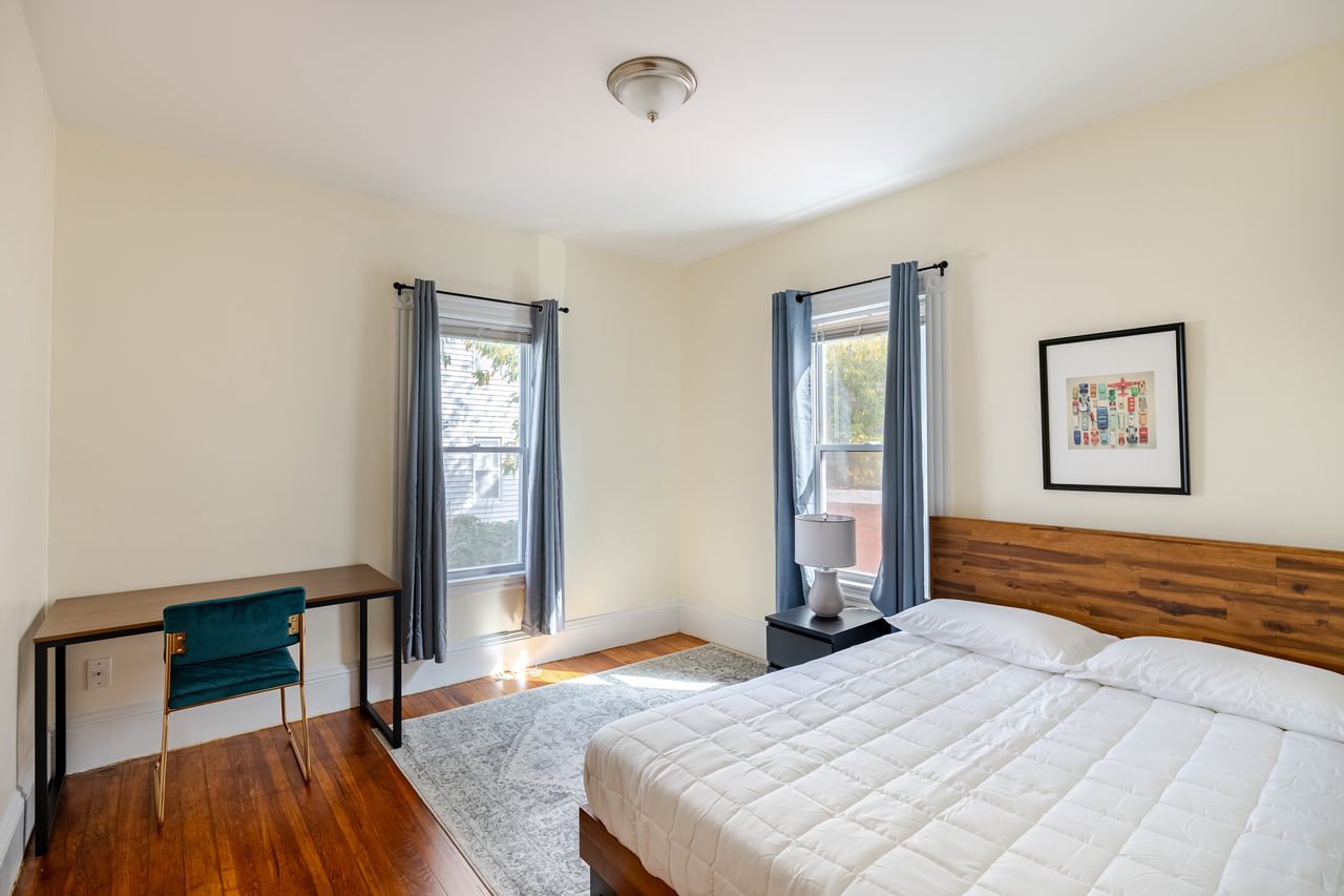  #1577: Somerville - Full Bedroom A  -  #1577: Somerville  - Gallery -  2