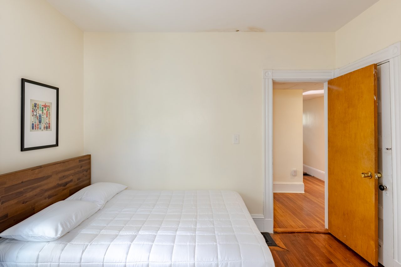  #1577: Somerville - Full Bedroom A  -  #1577: Somerville  - Gallery -  4