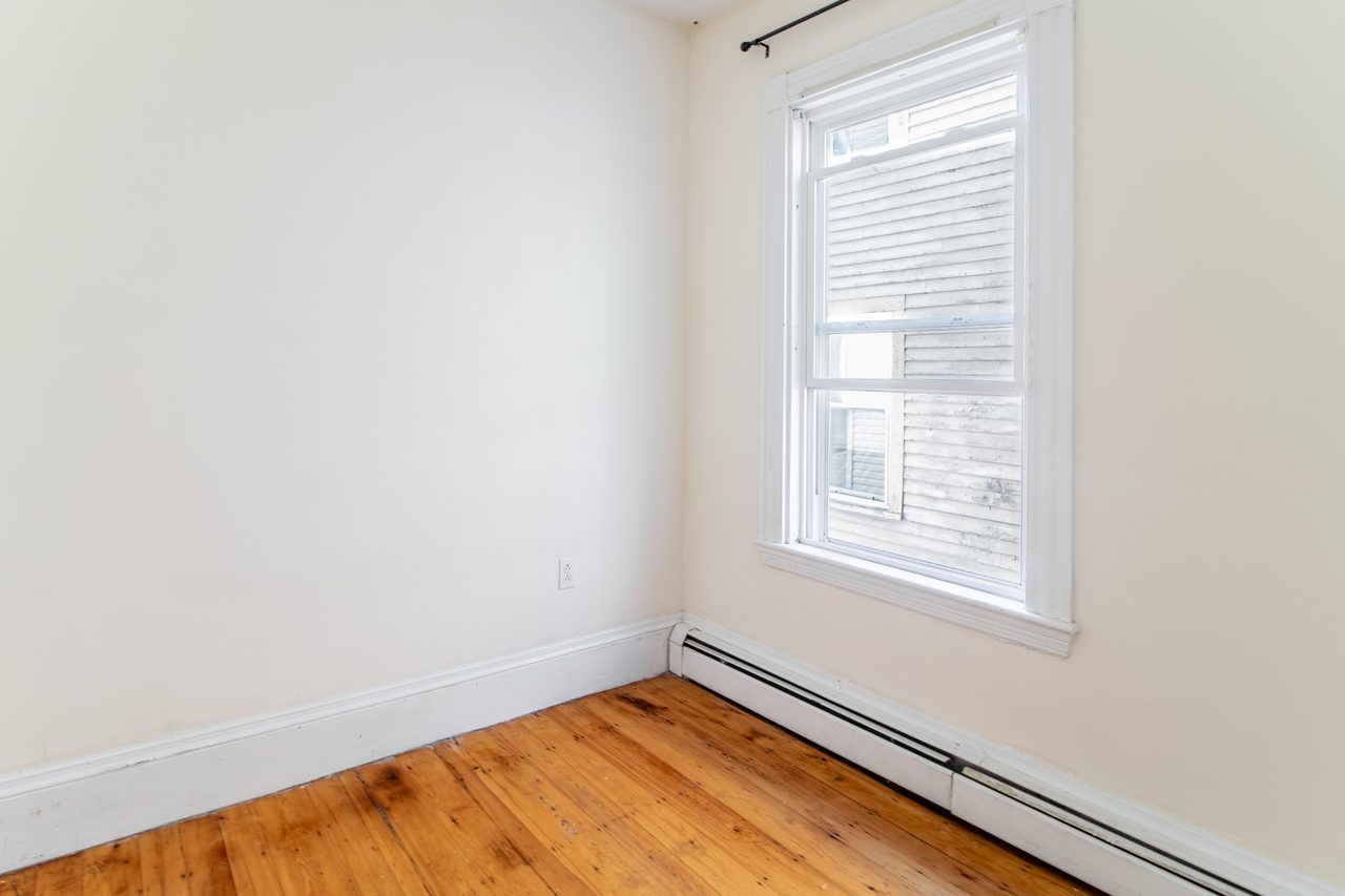  #1068: Mission Hill - Full Bedroom B  -  #1068: Mission Hill  - Gallery -  3