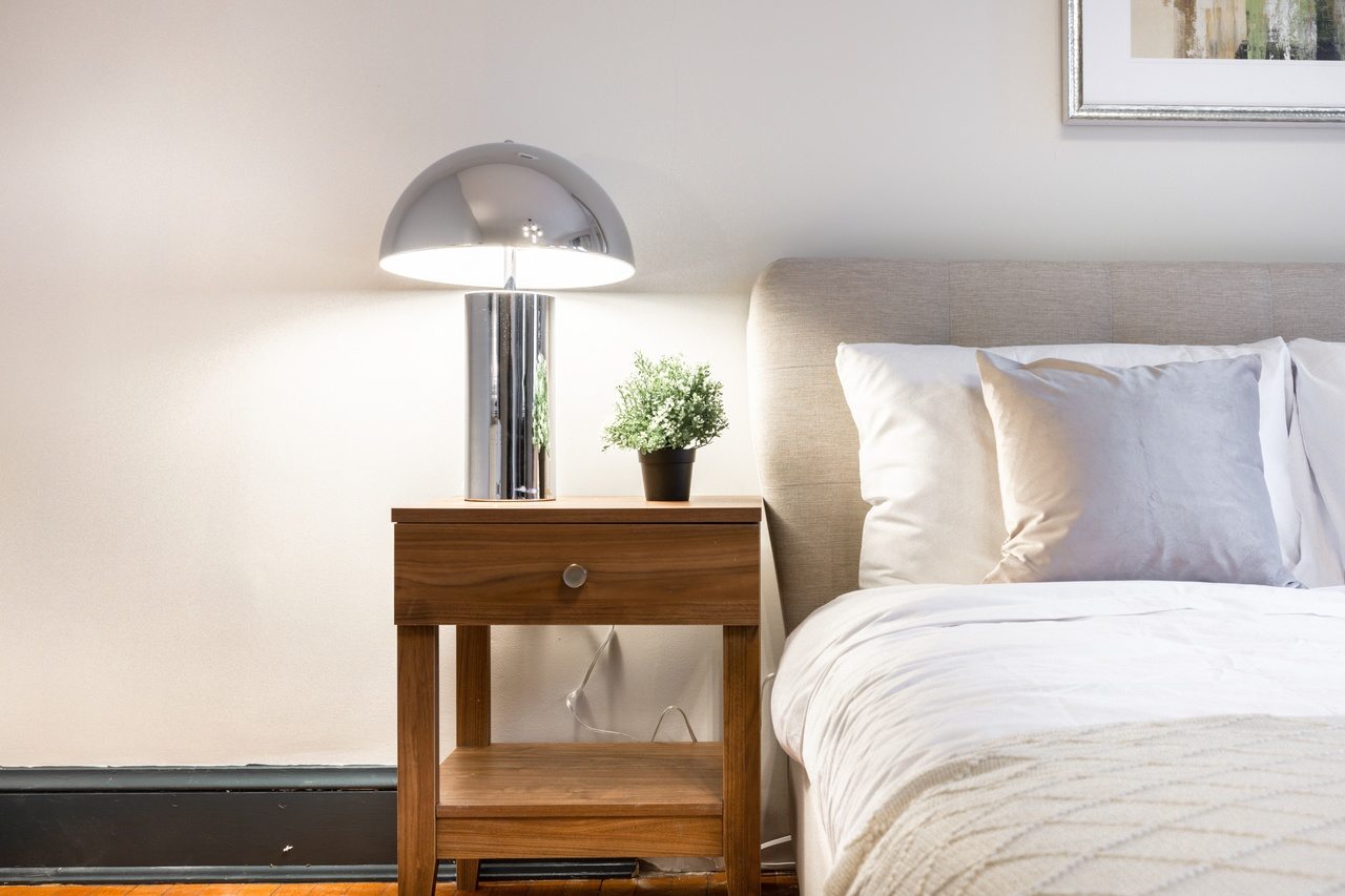  #333: Cleveland Park - Queen Bedroom B  -  #333: Cleveland Park  - Gallery -  1