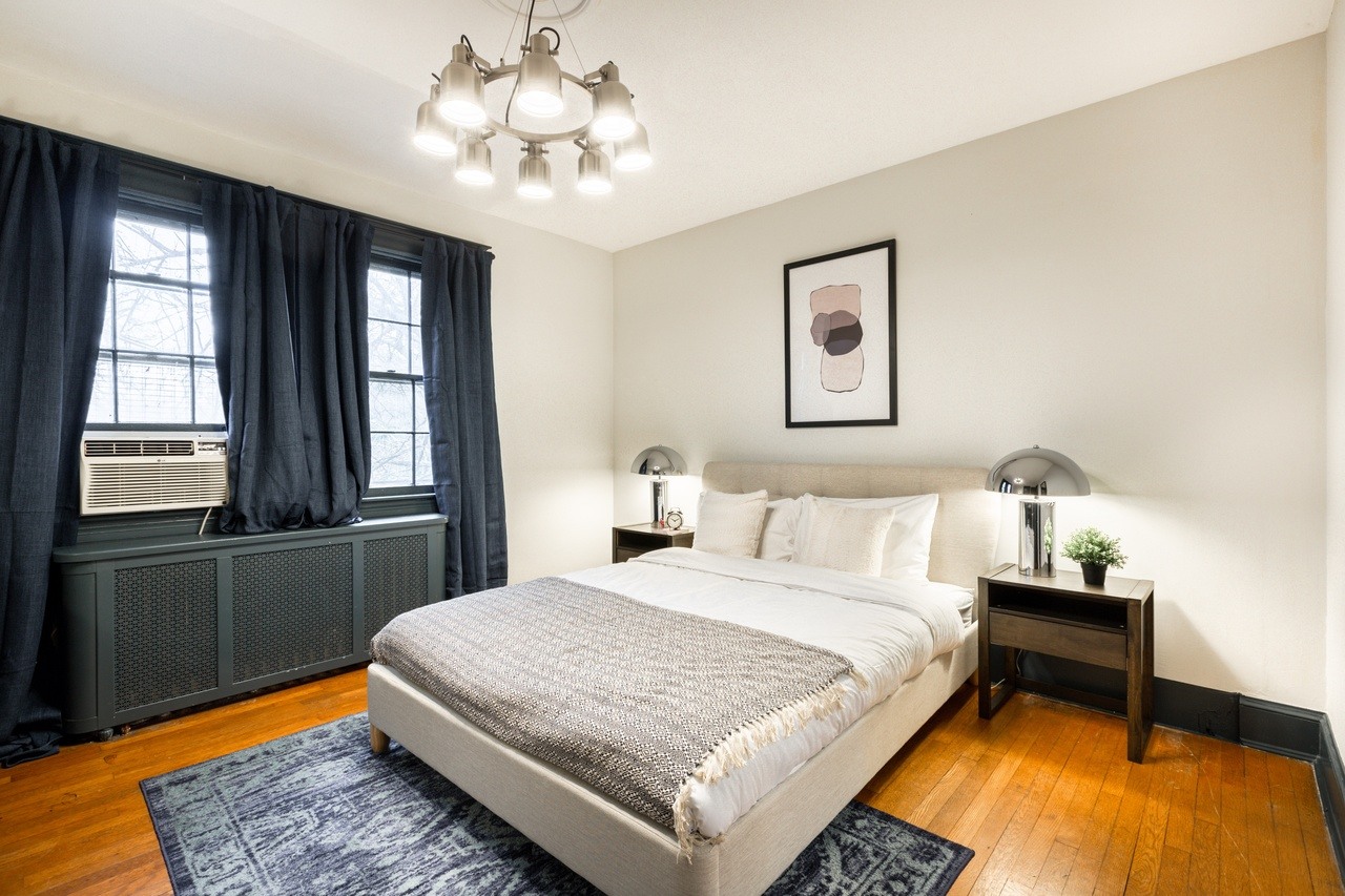  #333: Cleveland Park - Queen Bedroom D  -  #333: Cleveland Park  - Gallery -  2