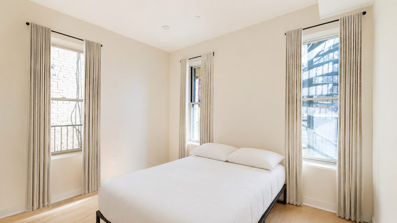 #1718: Columbia Heights - Full Bedroom A W/ Private Bathroom - 22