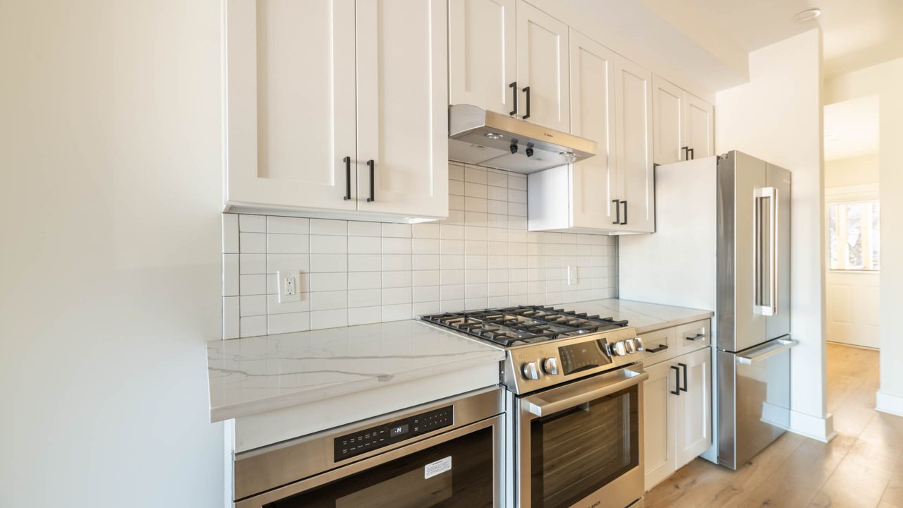 #1718: Columbia Heights - Full Bedroom C - #1718: Columbia Heights - Gallery - 15