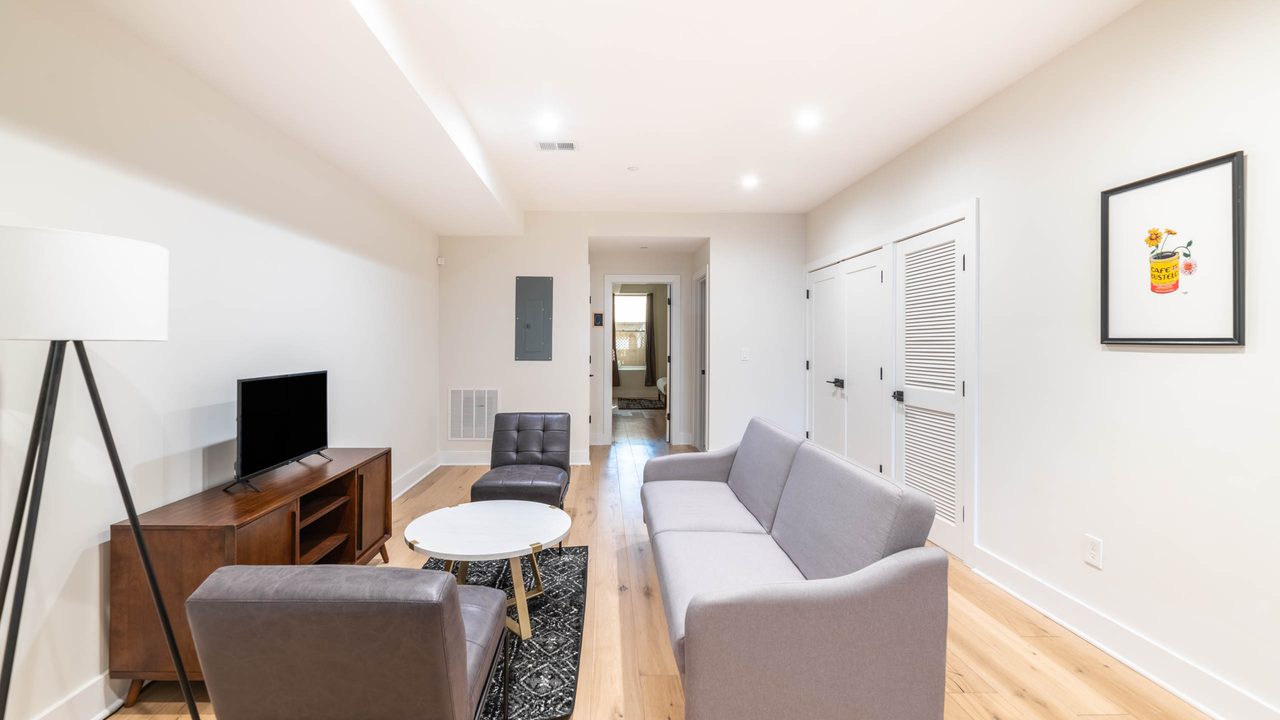 #1718: Columbia Heights - Full Bedroom B - #1718: Columbia Heights - Gallery - 20