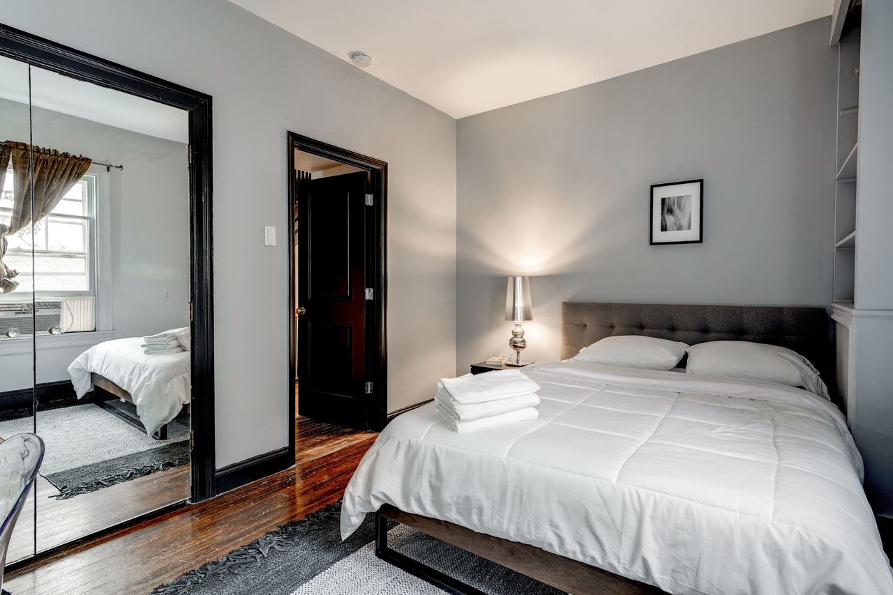  #115: Woodley Park - Queen Bedroom 2B  -  #115: Woodley Park  - Gallery -  2