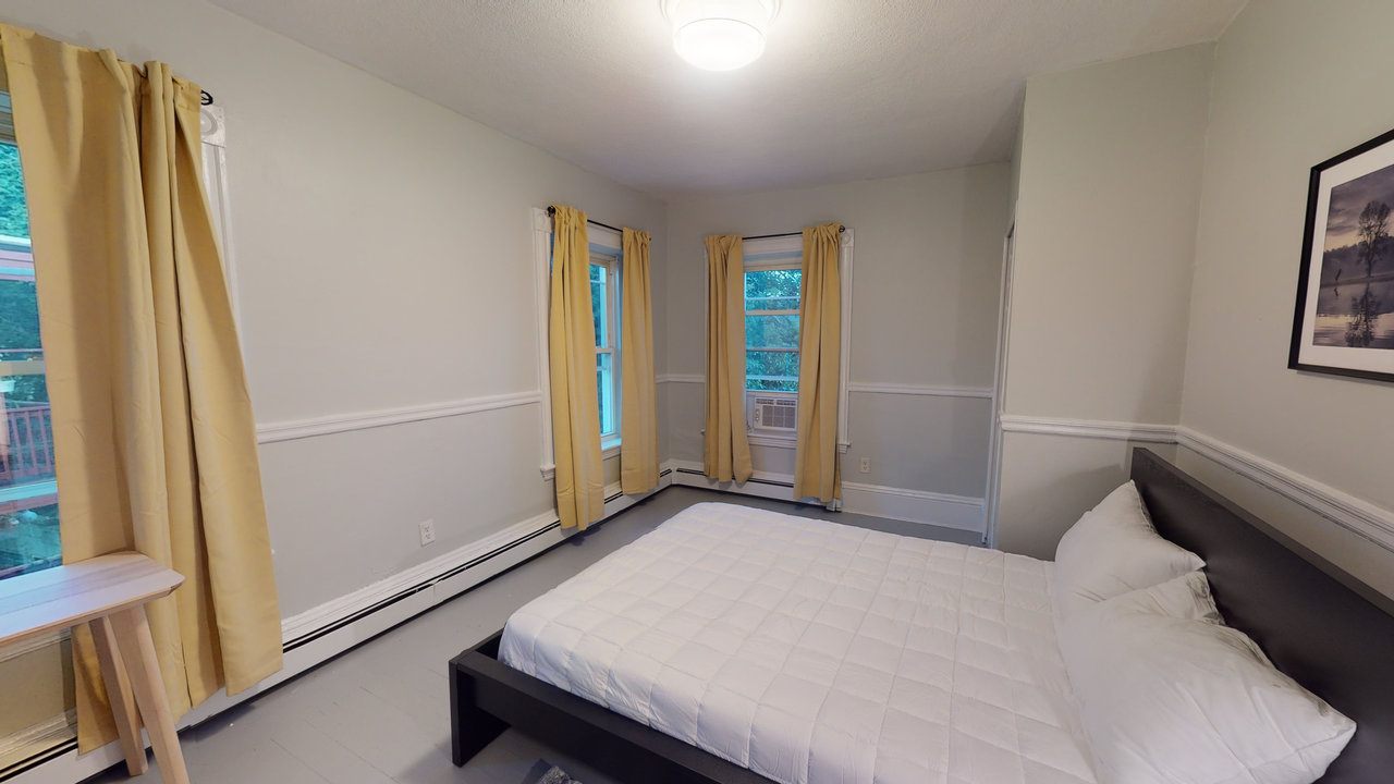 #502: Allston - Queen Bedroom D - 9