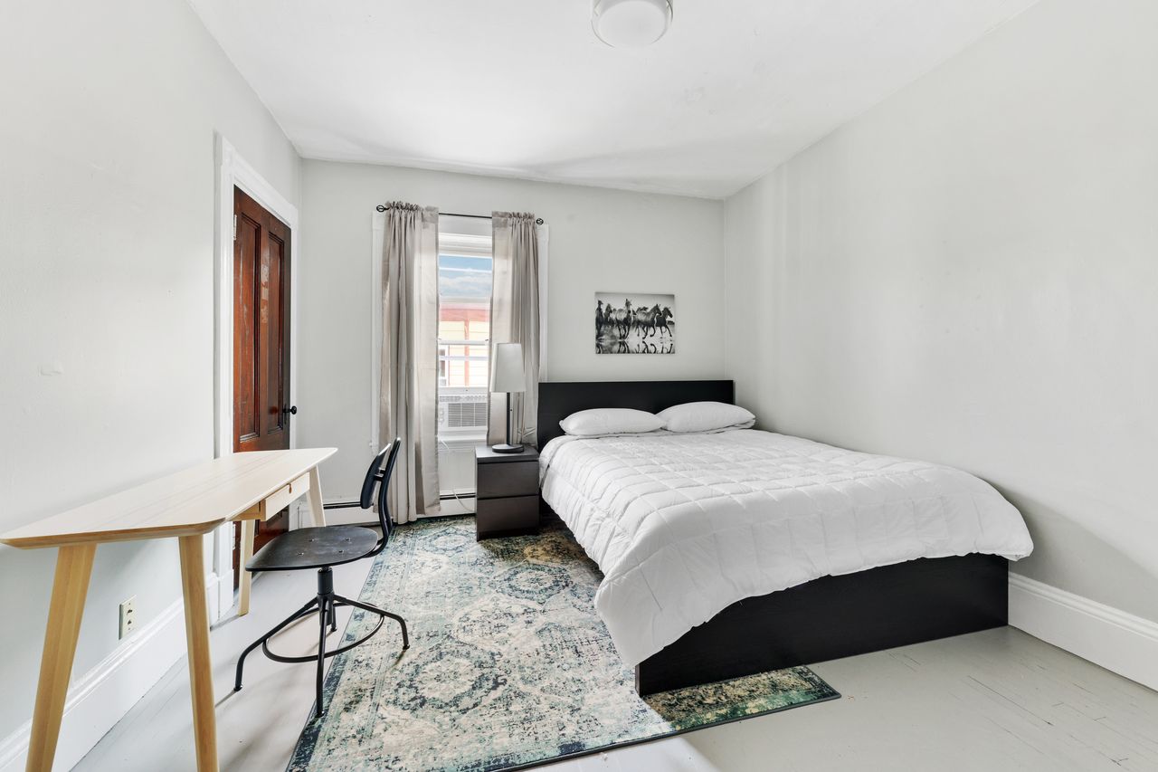 #502: Allston - Queen Bedroom B - 8