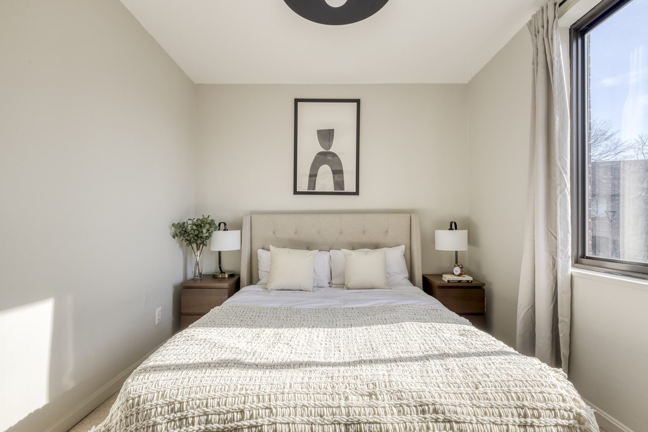  #288: H Street - Queen Bedroom C  -  #288: H Street  - Gallery -  11