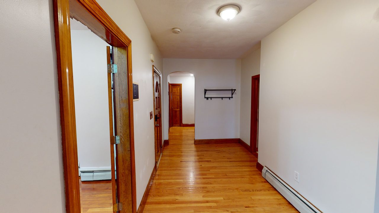 #1343: Somerville - Full Bedroom B - 3