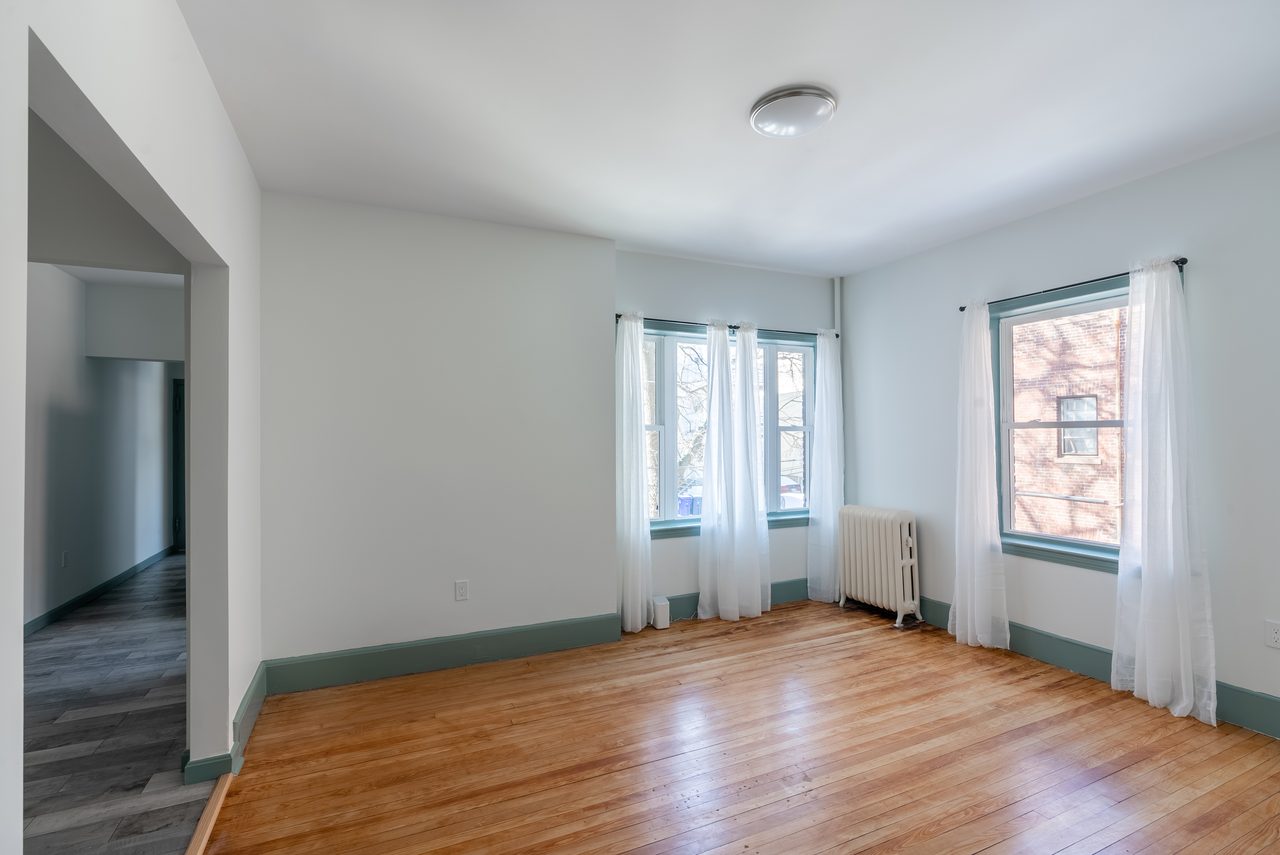  #917: Brighton - 1 Bedroom (Full)  -  #917: Brighton  - Gallery -  25