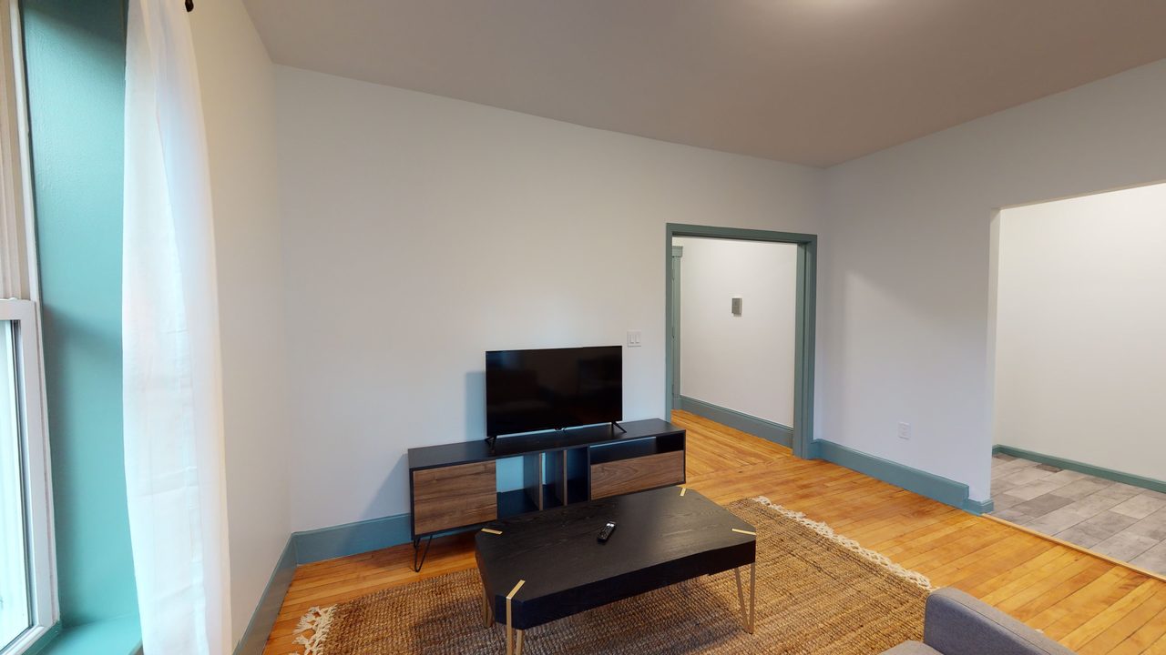  #917: Brighton - 1 Bedroom (Full)  -  #917: Brighton  - Gallery -  16
