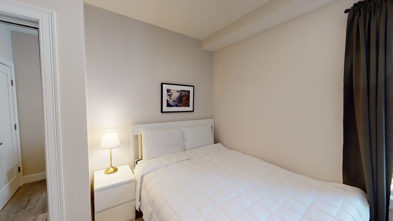 #977: JFK/UMass - Queen Bedroom C - #977: JFK/UMass - Gallery - 15