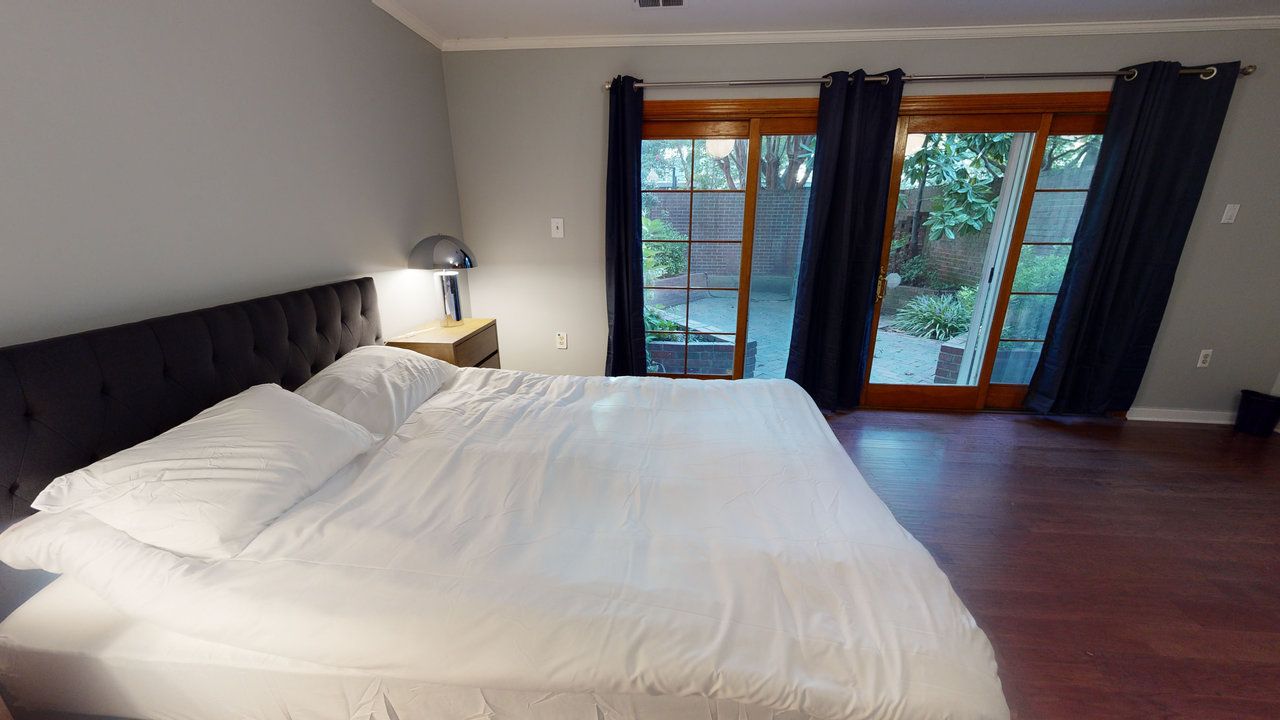  #526: Southwest Waterfront - Queen Bedroom 1B W/Private Patio  -  #526: Southwest Waterfront  - Gallery -  2