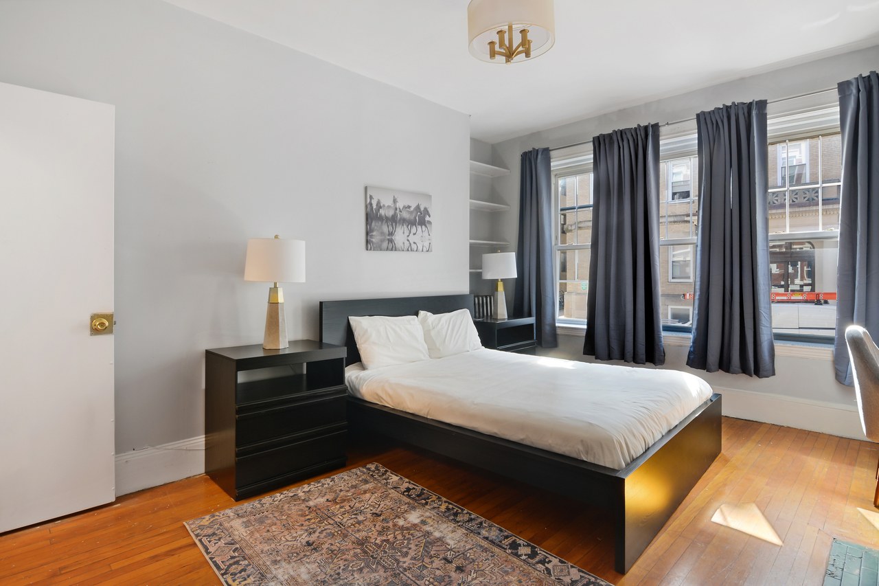 #537: Allston - Queen Bedroom E - #537: Allston - Gallery - 18