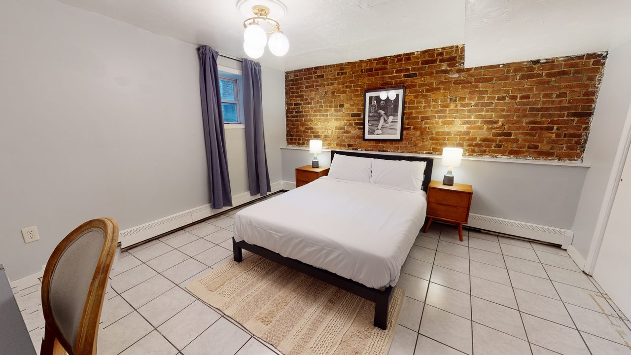 #537: Allston - Queen Bedroom A - #537: Allston - Gallery - 17