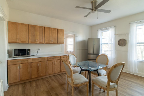 #1733: Dorchester Center - Gallery - 3