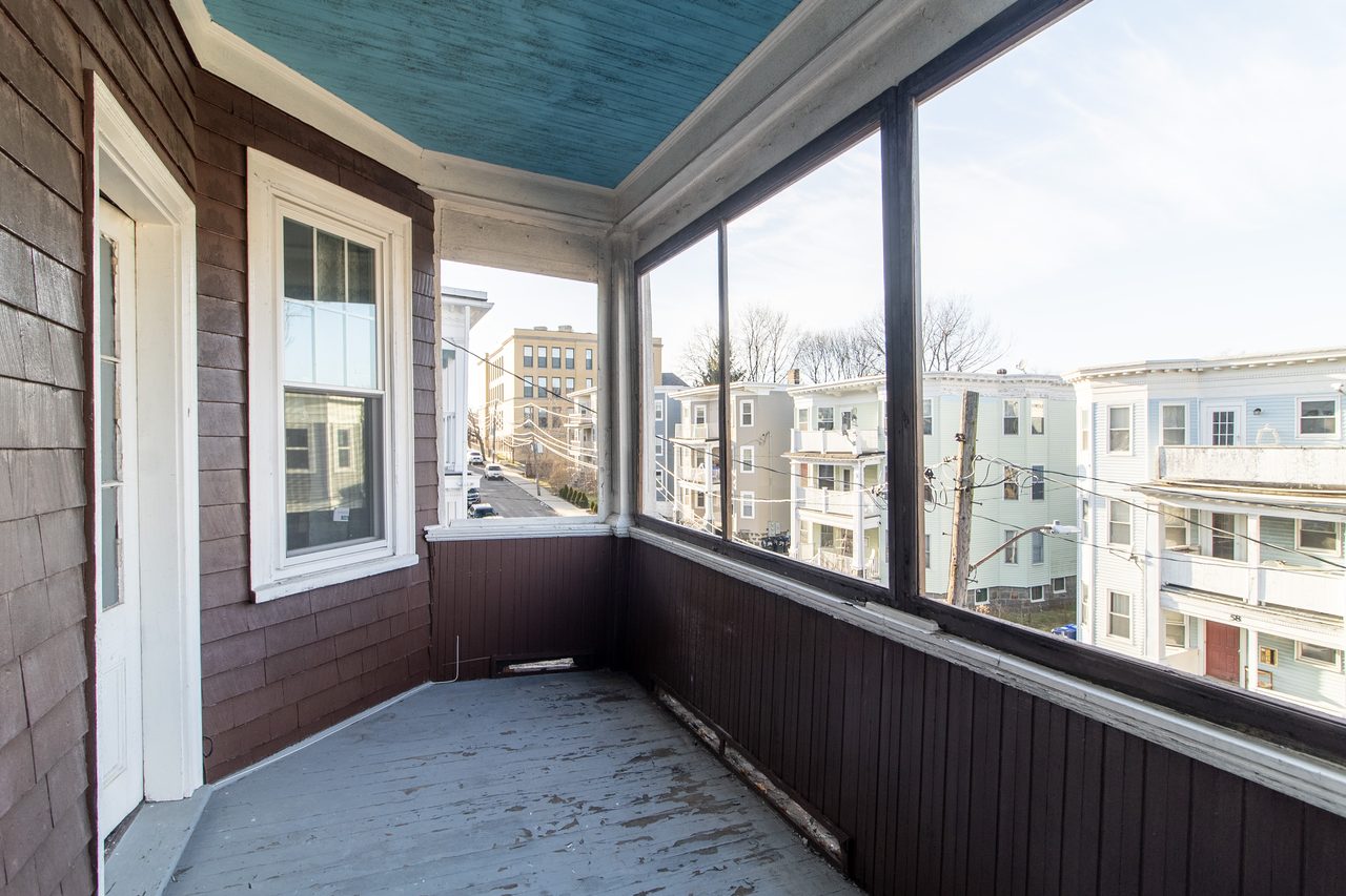 #1733: Dorchester Center - Queen Bedroom A - 9